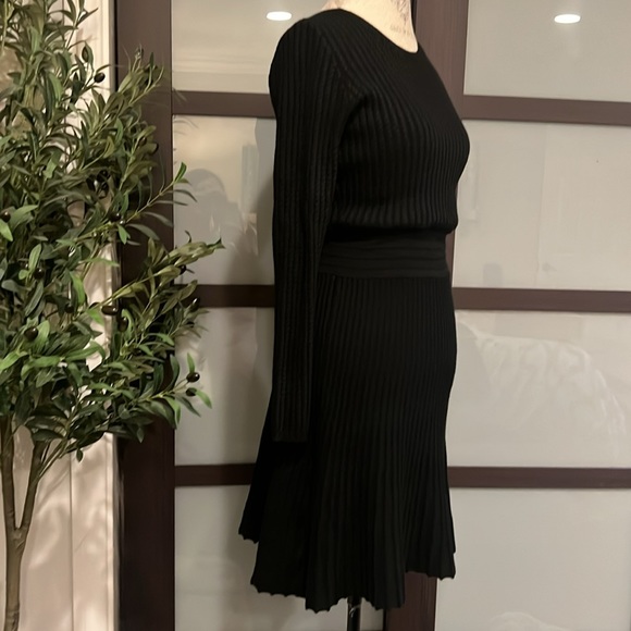Loft Knit Sweater Dress - Picture 4 of 6